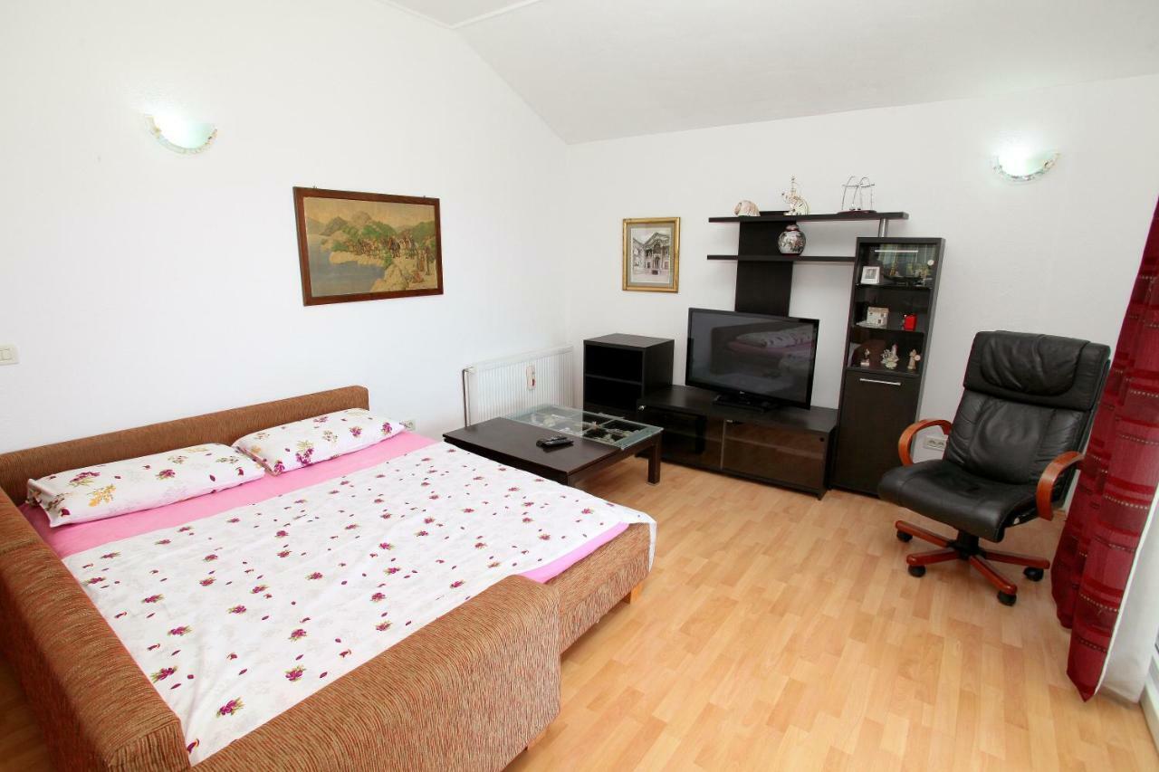 Apartman Dinka 트로기르 외부 사진